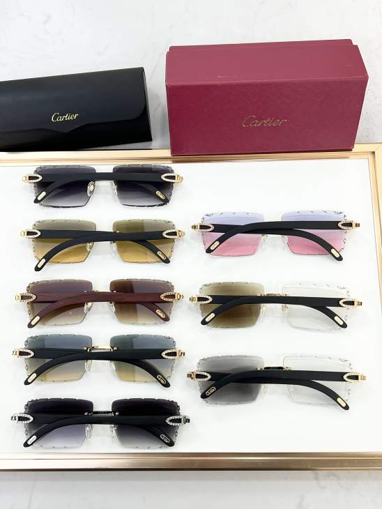 Picture of Cartier Sunglasses _SKUfw77796310fw
